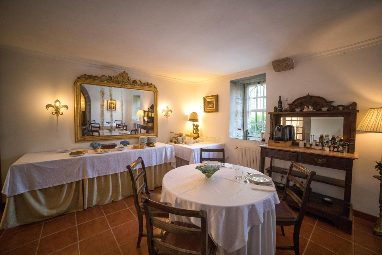 Casa Dos Assentos De Quintiaes Bed & Breakfast Barcelos Bagian luar foto