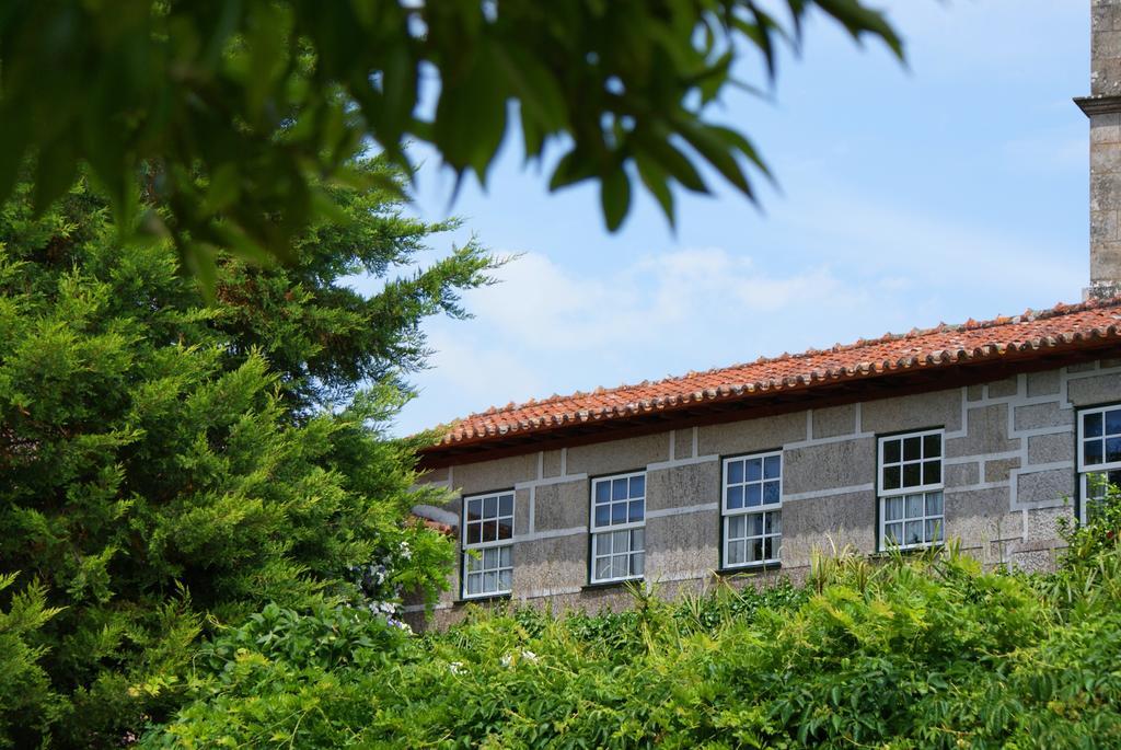 Casa Dos Assentos De Quintiaes Bed & Breakfast Barcelos Bagian luar foto