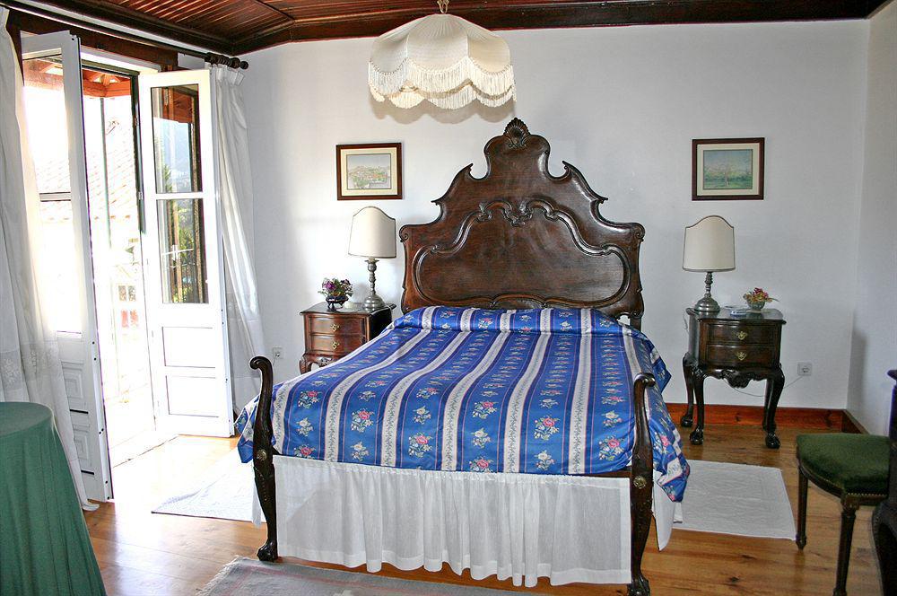 Casa Dos Assentos De Quintiaes Bed & Breakfast Barcelos Bagian luar foto